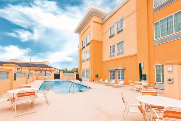 La Quinta Inn Ste Cotulla